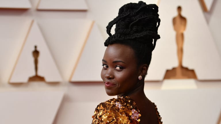 13 Standout Beauty Looks From the 2022 Oscars