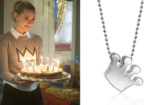 holiday-gift-guide-betty-cooper-alex-woo-crown-necklace