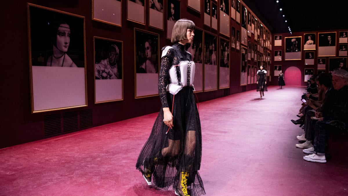 Christian Dior Fall 2022 Collection - Fashionista