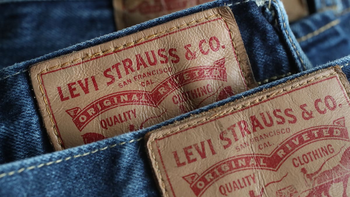 Levi's Vintage Clothing Historic 501 Timeline / Journal / Nothing Major