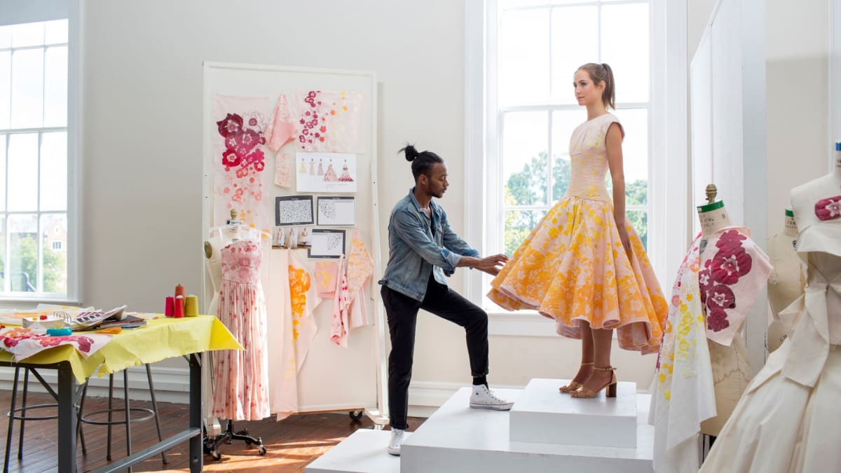 Free fashion program opens industry doors for university students