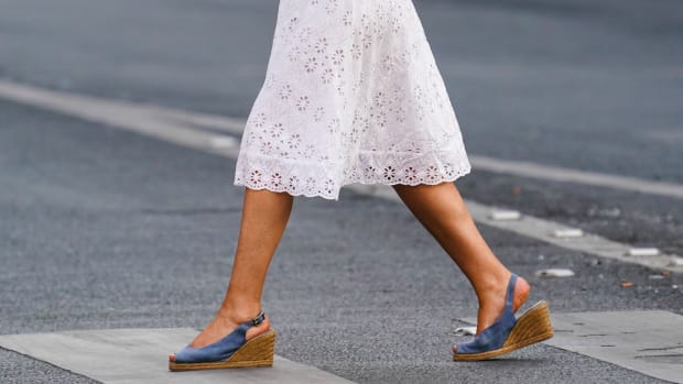 Nicole saldana sandals outlet