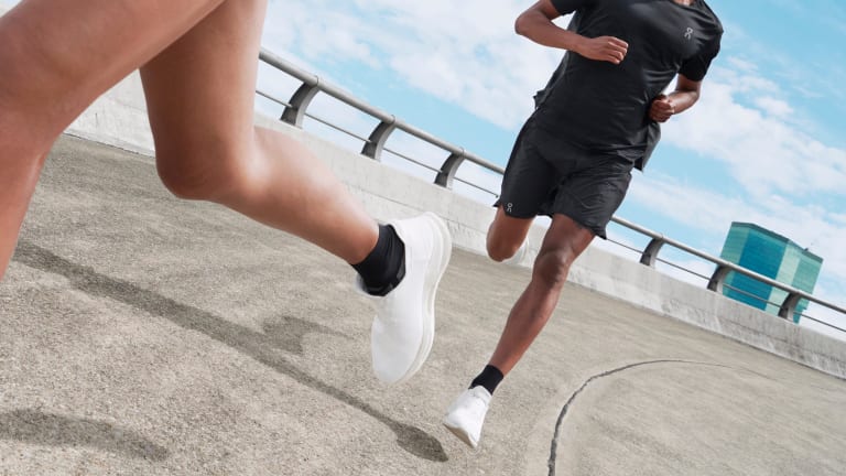 Easy street best sale ellen sneaker
