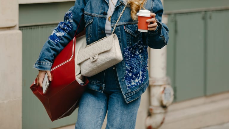 Classic chanel handbag deals
