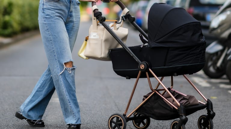 Helpful baby gifts cheap