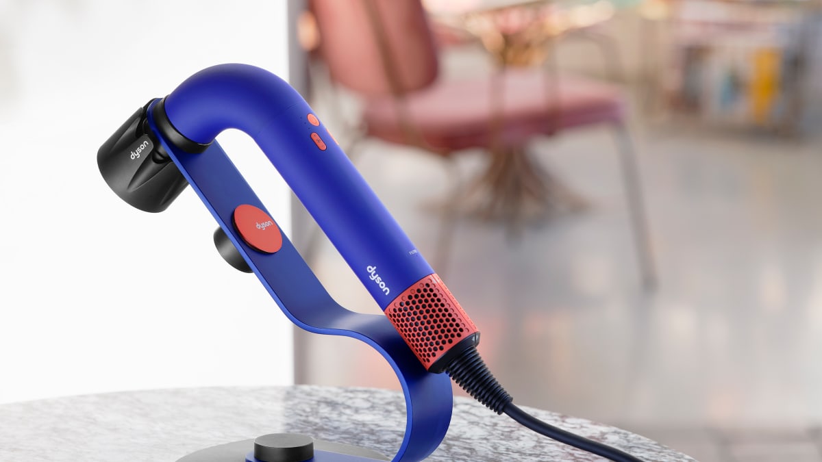 Dyson blow dryers on sale deals