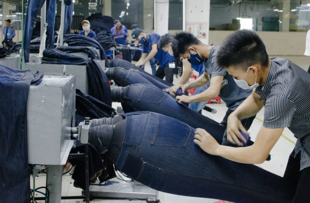 Jeans factory 2025