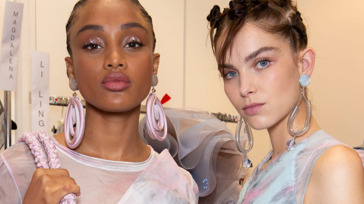 Armani makeup outlet spring 2019