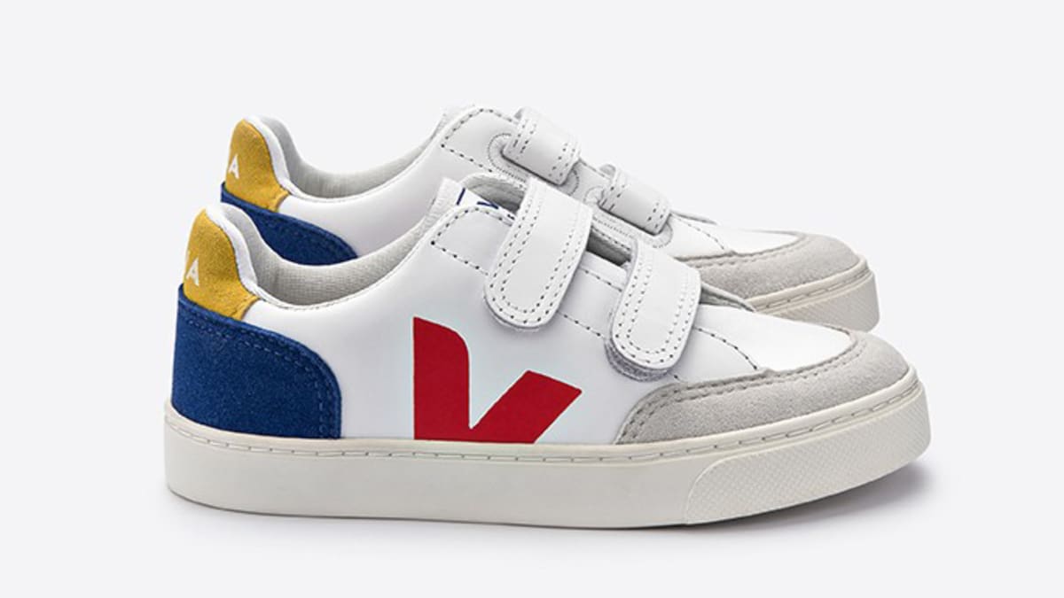Help Whitney Wants to Wear a Pair of Literal Children s Shoes