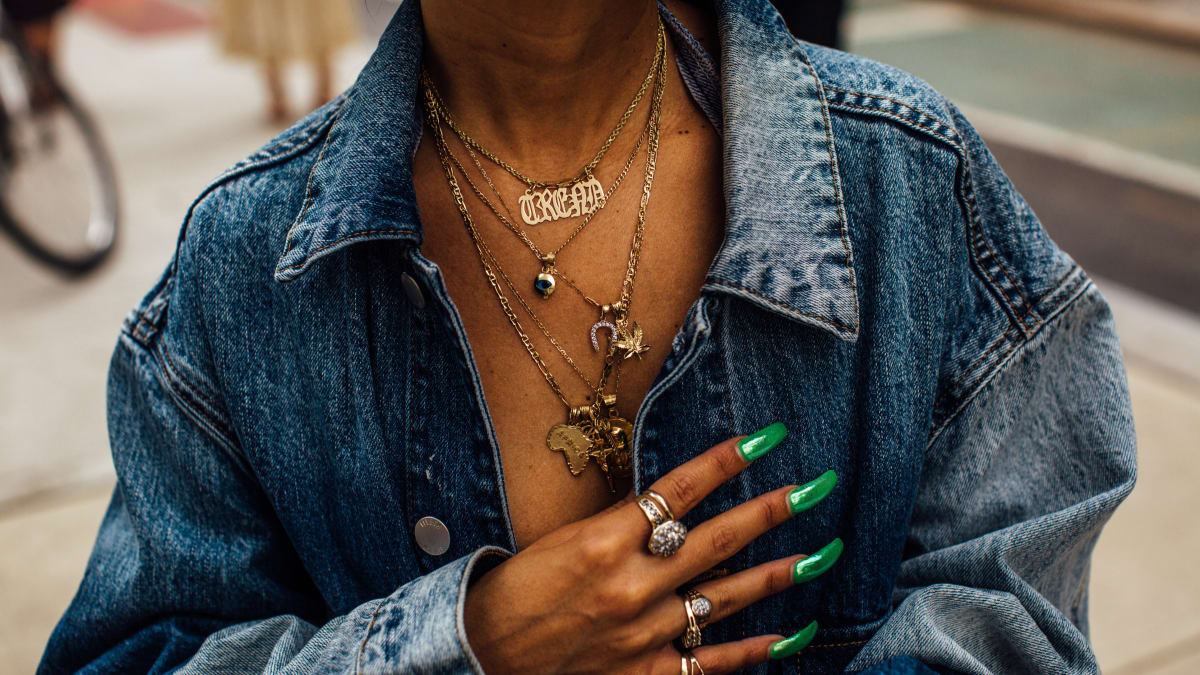 DHgate.com:2021 New Denim Jacket, High Fashion Bomber Denim
