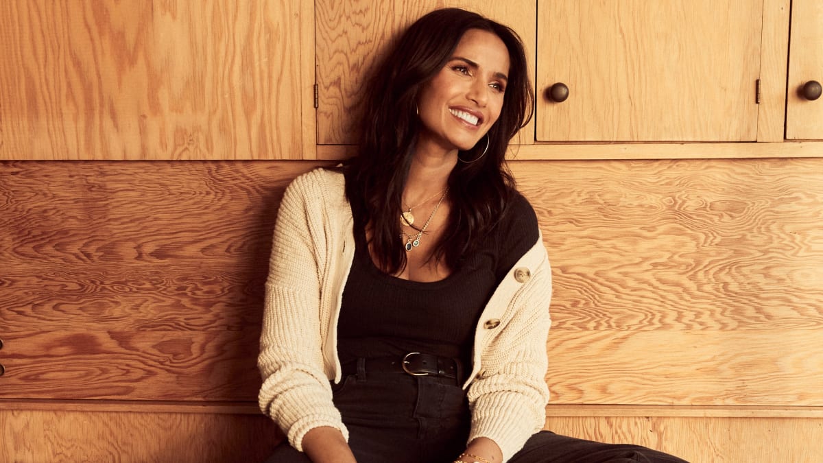 Padma lakshmi necklace top