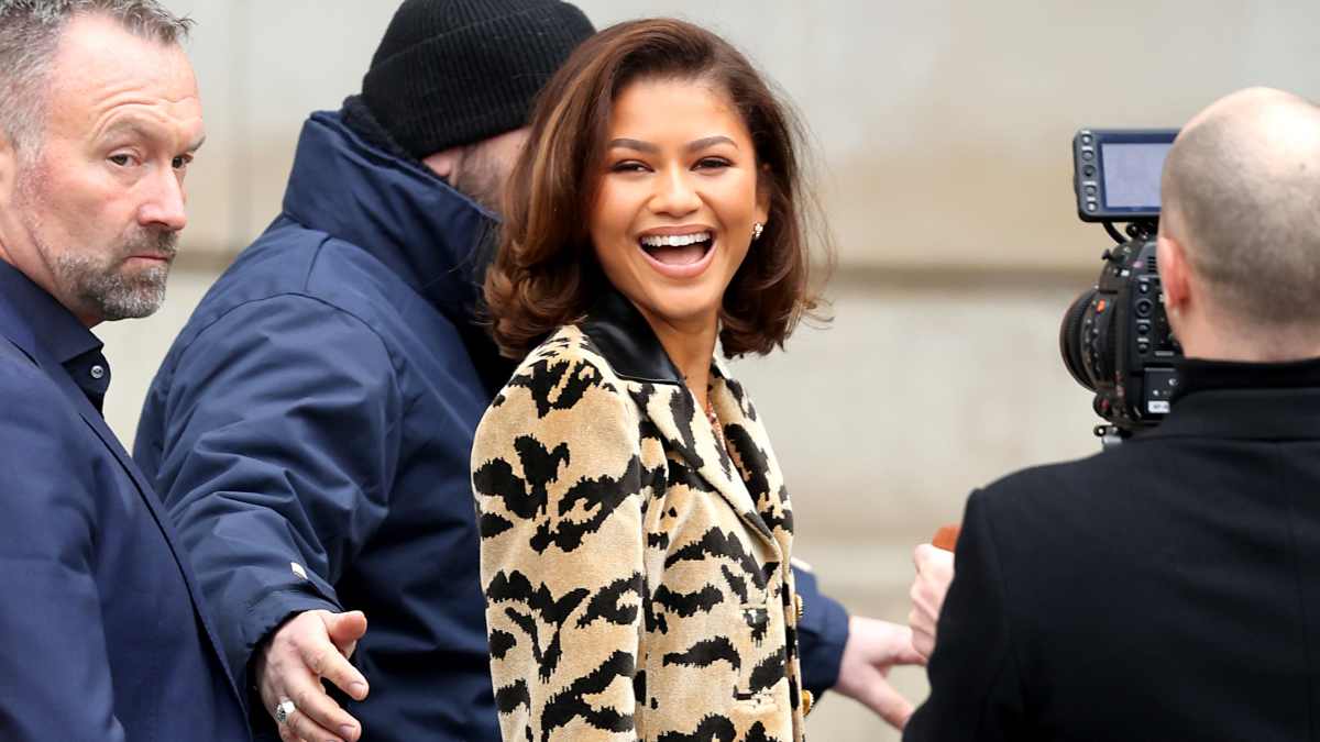 ☆レア品☆LOUIS VUITTON ブローチ リボン　① ☆レア品☆LOUIS VUITTON ブローチ リボン ①