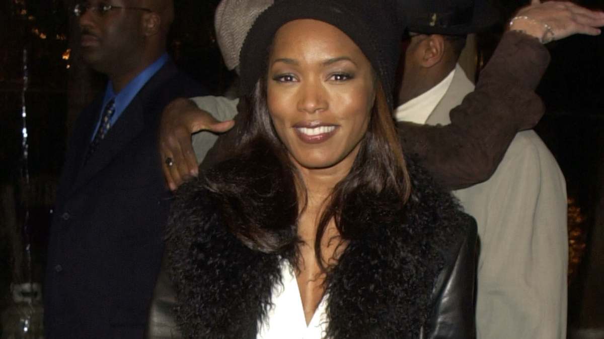 angela-bassett-ruby-bucket-of-