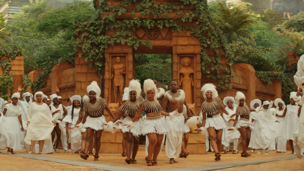 Wakanda traditional clothes discount