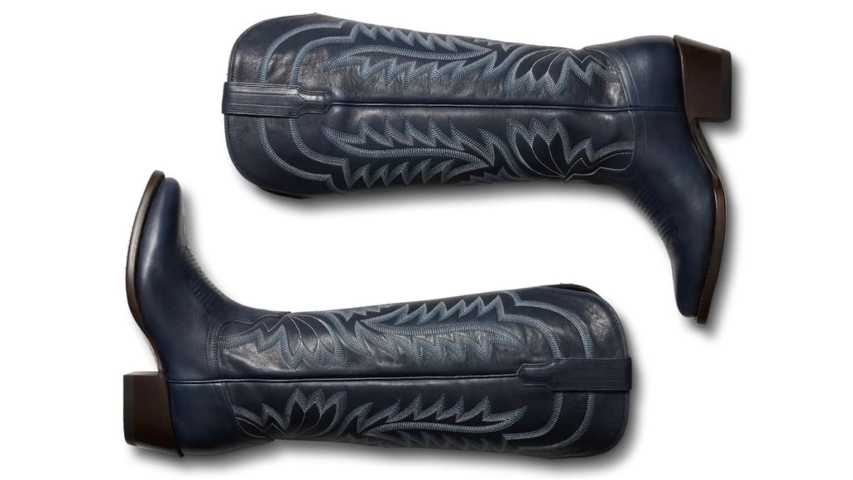 Fashion nova sale cowgirl boots