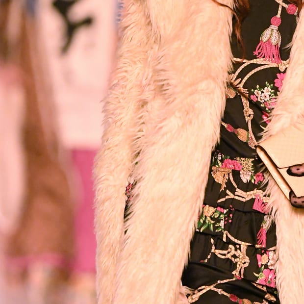 Faux Fur vs. Real Fur: Which Is More Sustainable?