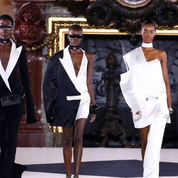 Virgil Abloh Is Skipping Off-White's Spring 2020 Show – FashionWindows  Network