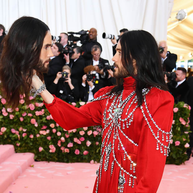 Jared Leto stars in new Gucci fragrance ad campaign - Los Angeles Times