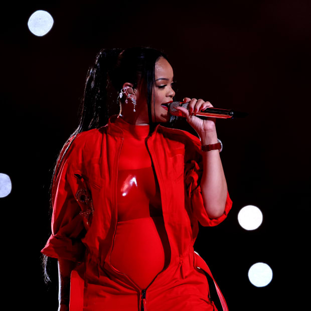 Rihanna Super Bowl 2023 Beauty: Everything You Need to Know