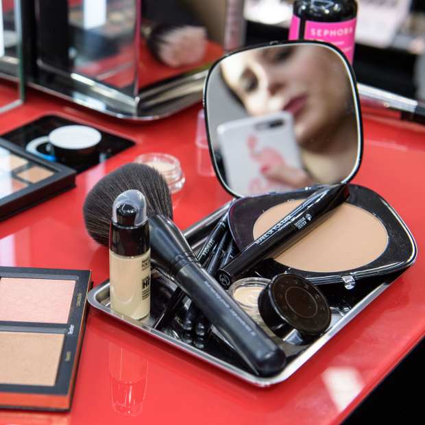 WETHERLY GROUP IS SEEKING A PUBLIC RELATIONS & BEAUTY INTERNS IN NEW