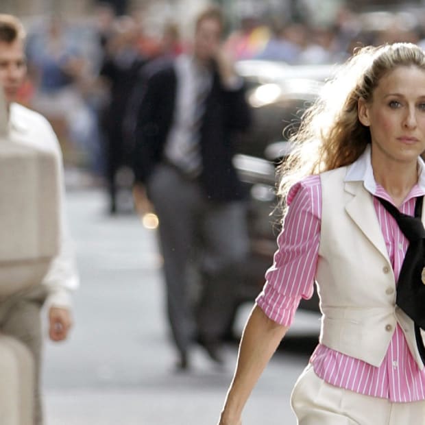 Must Read: Sarah Jessica Parker to Host 2023 CFDA Fashion Awards