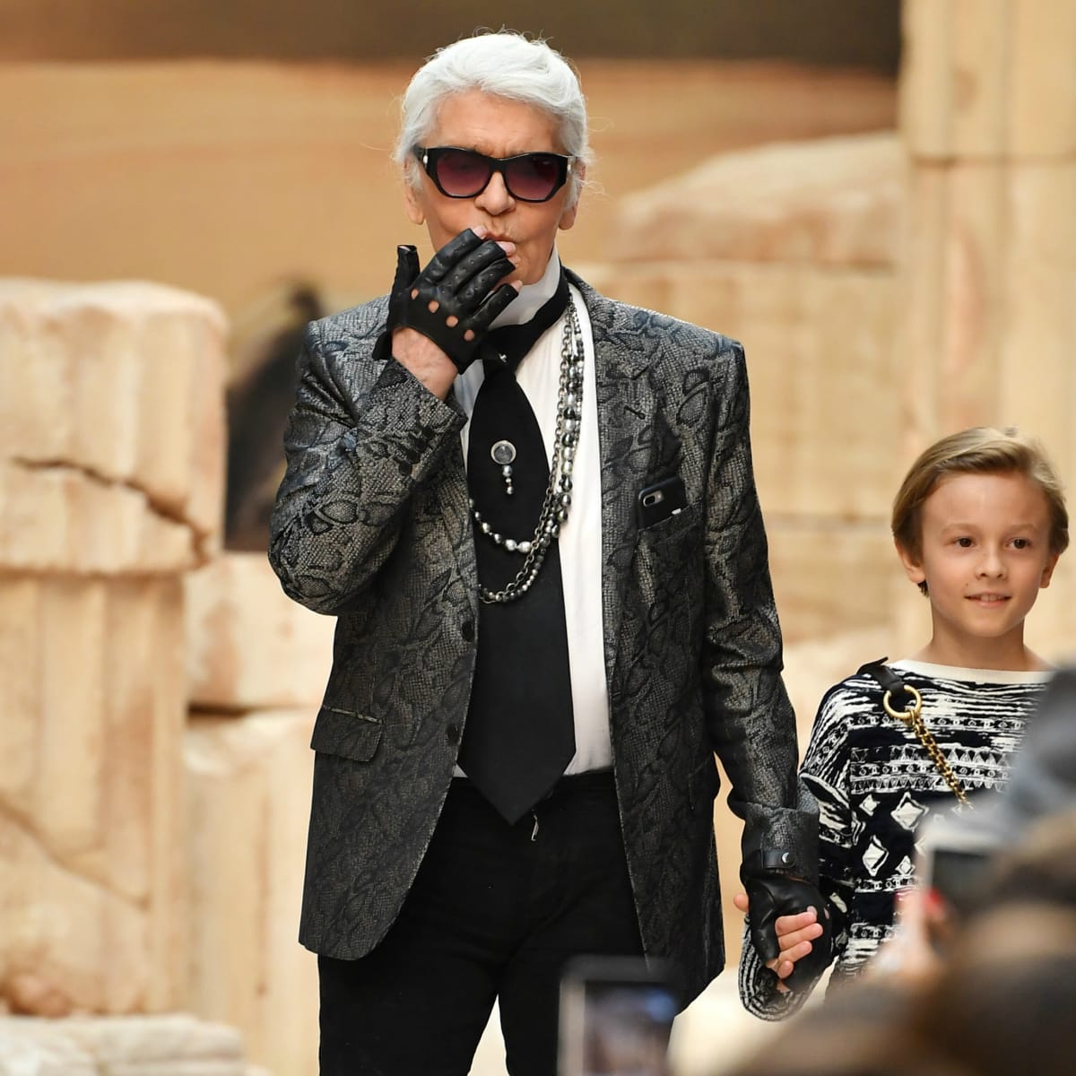 Karl Lagerfeld`s height, weight. Incredible transformation