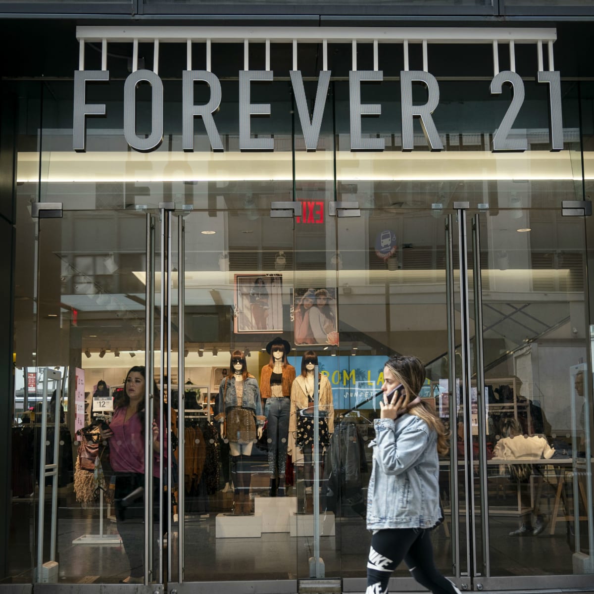 Forever 21 fashion chain closing all Canadian stores in global  restructuring