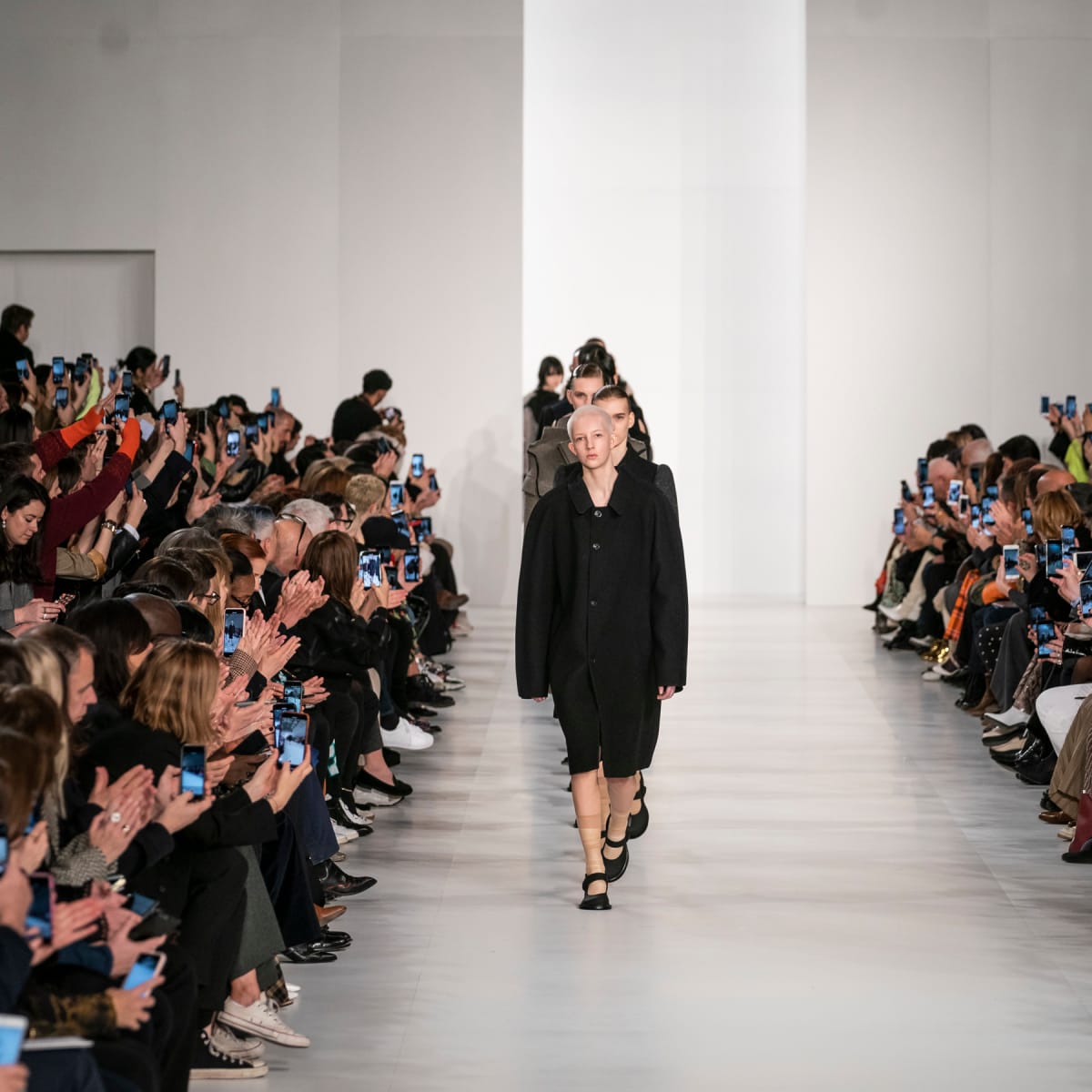 Margiela Fall-Winter 2019: The Brand Shows Genderless Fashion For the First  Time