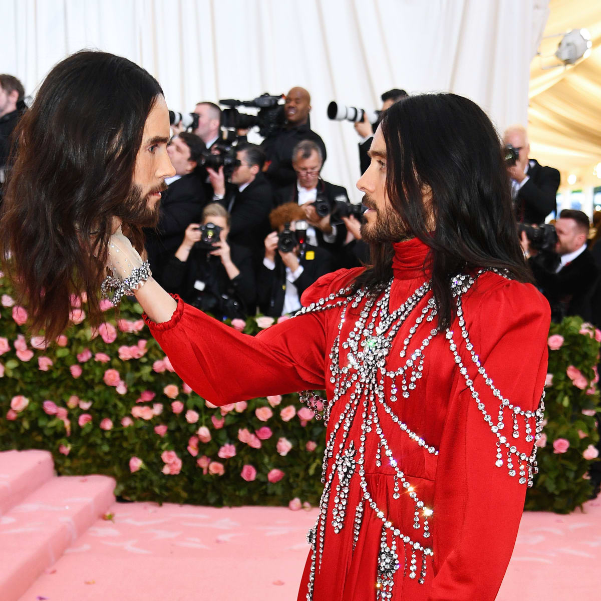 Jared Leto Carried Personalized Dismembered Gucci Head the Met Gala - Fashionista