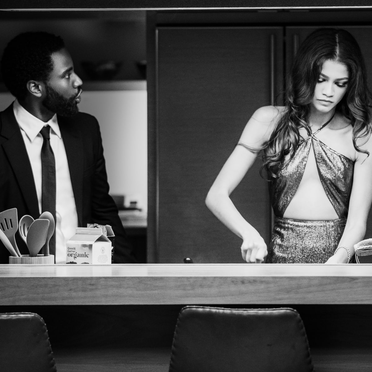 Zendaya Wears Custom Aliétte to Make John David Washington Mac and Cheese  in 'Malcolm & Marie' - Fashionista