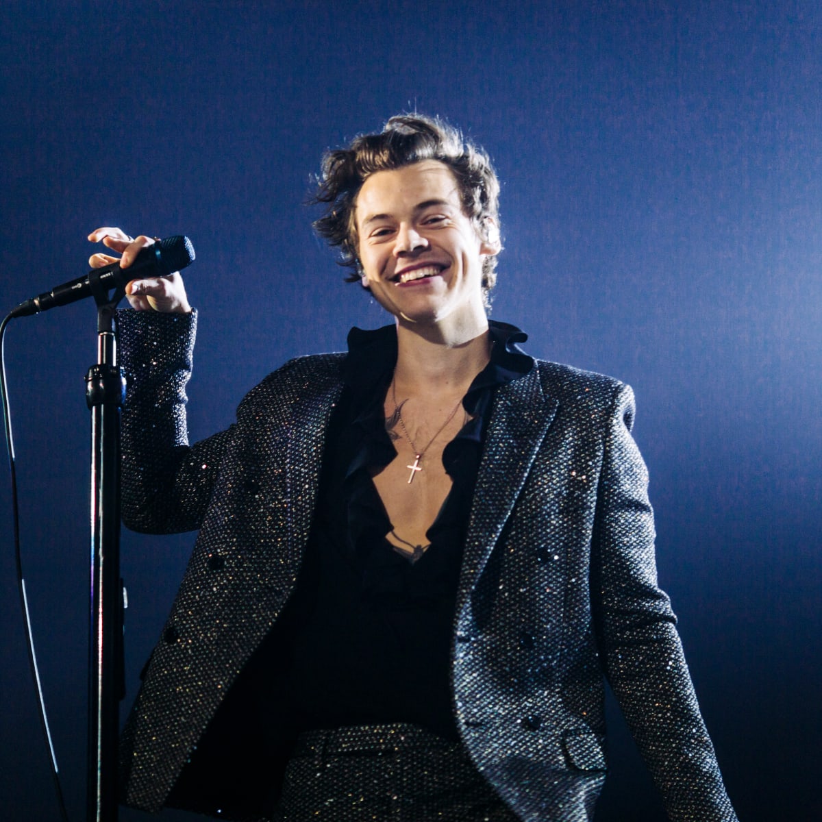 10 Times Harry Styles Proved He's The Most Fashionable Guy In Pop - Capital