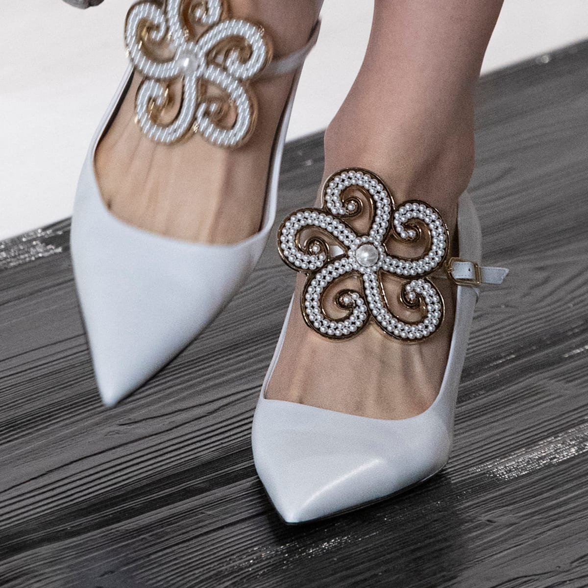 loewe shoes