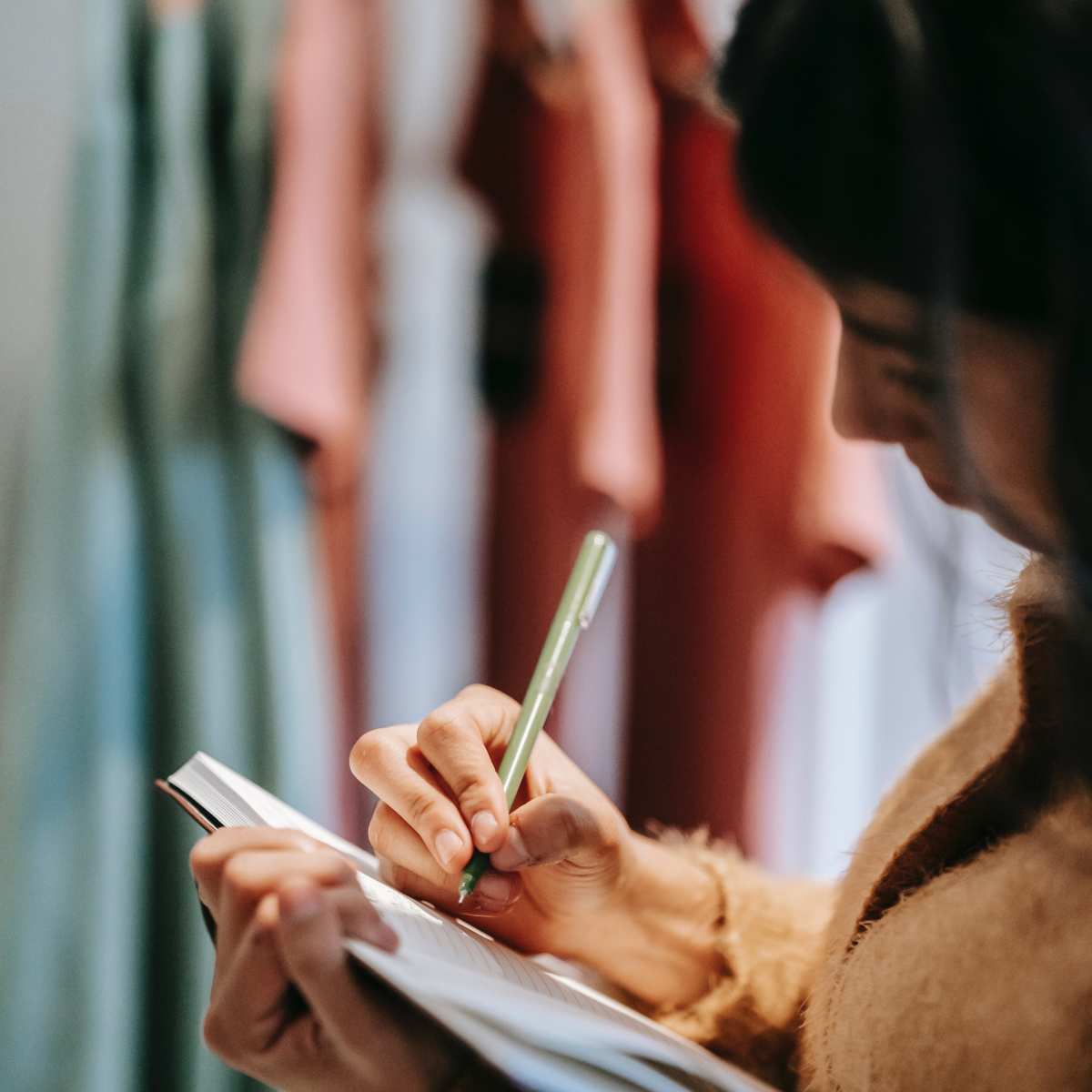 fashionista.com - Winnie Liu - Sponsored: Optimist Consulting Is Seeking Spring '26 Lifestyle PR & VIP Intern In New York, NY (Paid Internship)