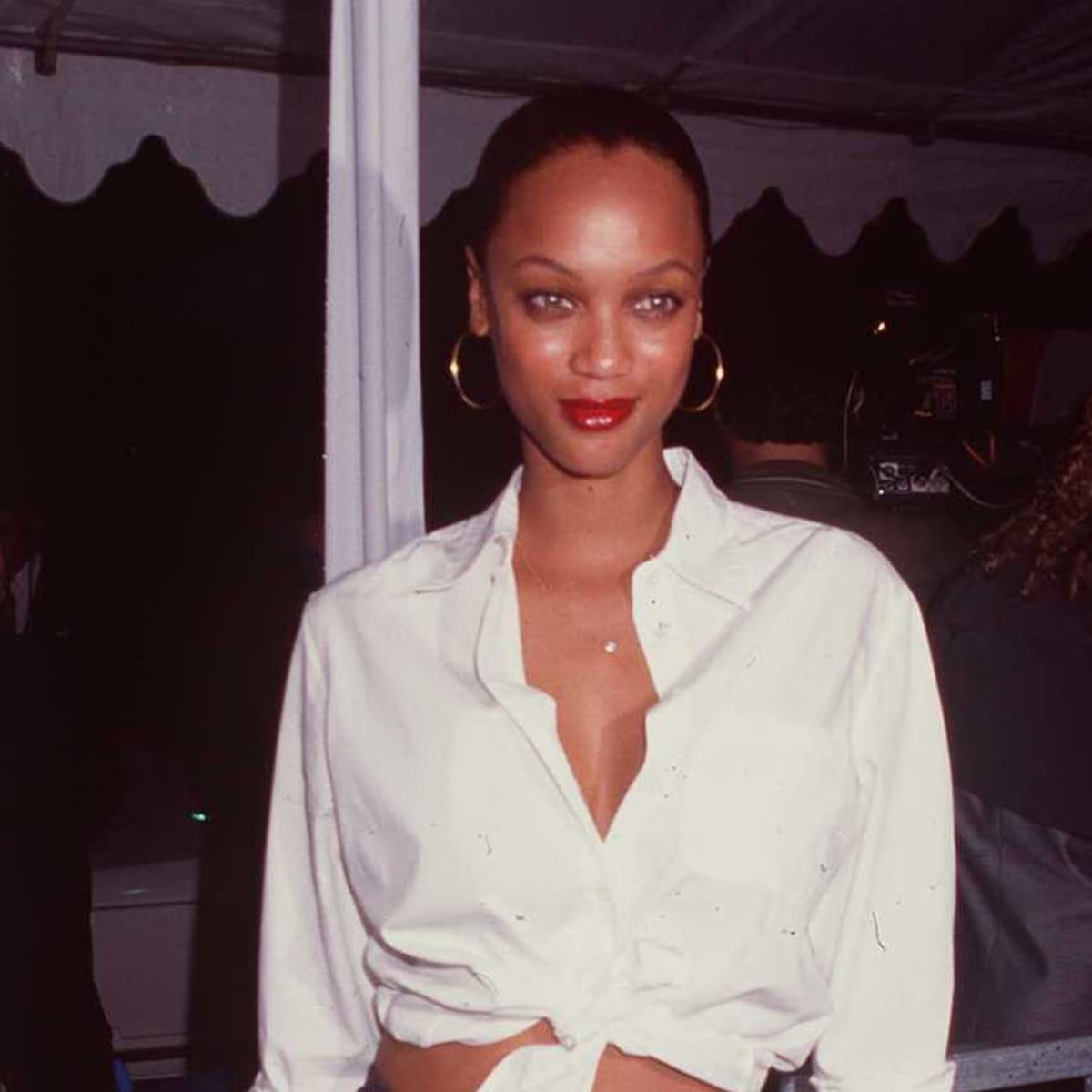 Great Outfits in Fashion History: Tyra Banks Channeling Sade in