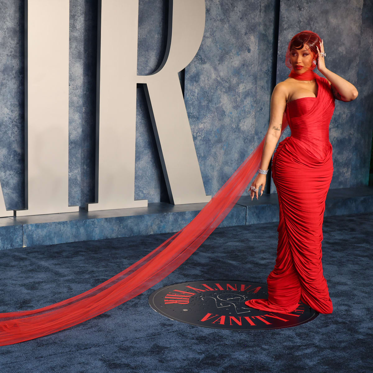 Chrissy Teigen Debuts Red Hair Alongside John Legend at Vanity Fair Oscar  Party 2023: Photo 4907334 | 2023 Oscars Parties, Chrissy Teigen, Hair, John  Legend Photos | Just Jared: Entertainment News