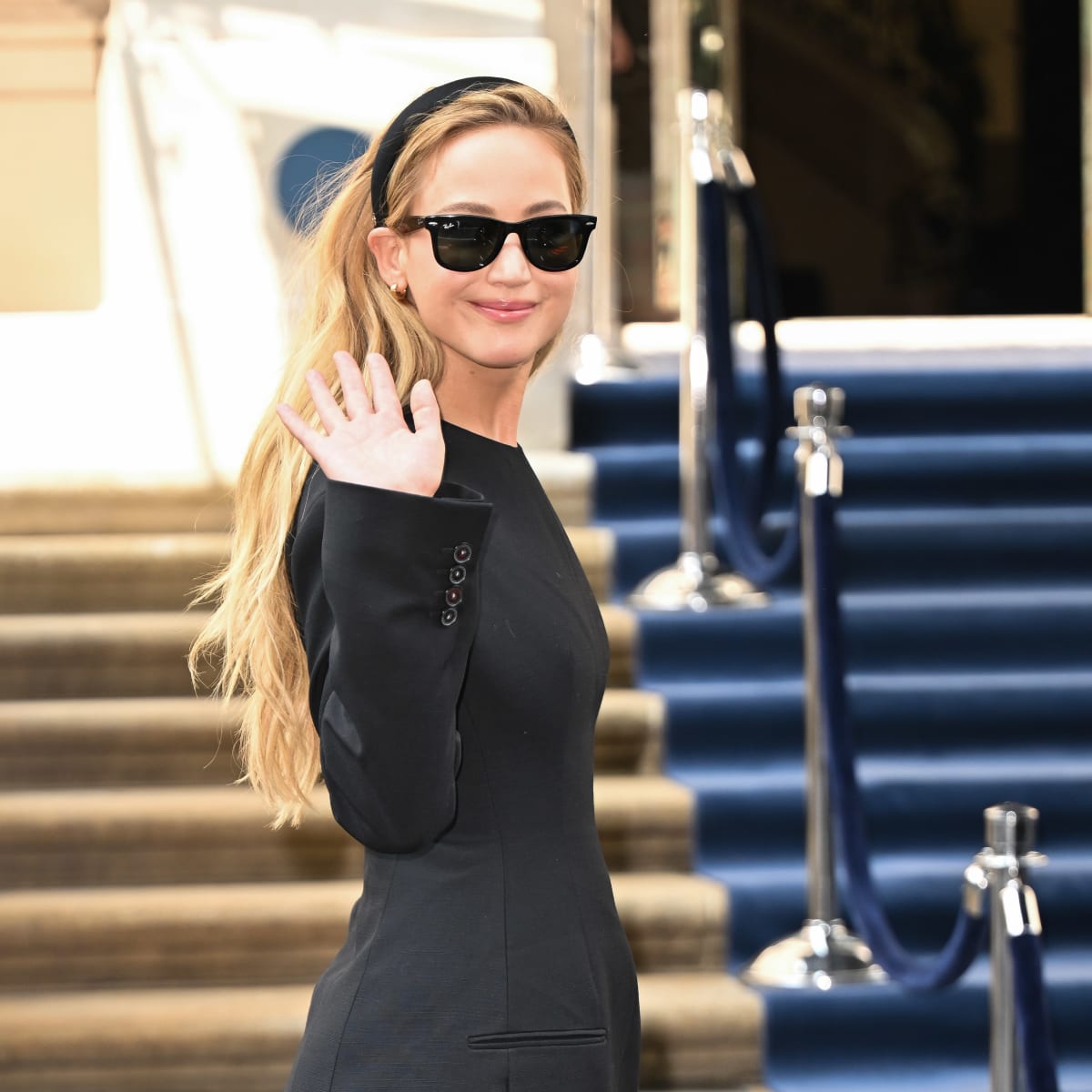 Jennifer Lawrence's Commitment to Headbands Should Be Studied — See the  Photos