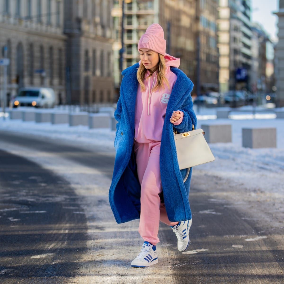 33 Cute and Comfy Sweatsuits for When You\'re Taking a Break From Slaying -  Fashionista
