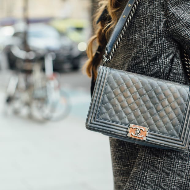 Reselling luxury bags top