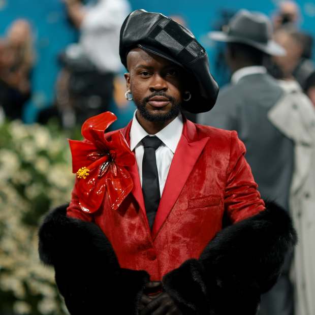 Louis Vuitton トラベルスタンプクロップフーディ Louis Vuitton トラベルスタンプクロップフーディ