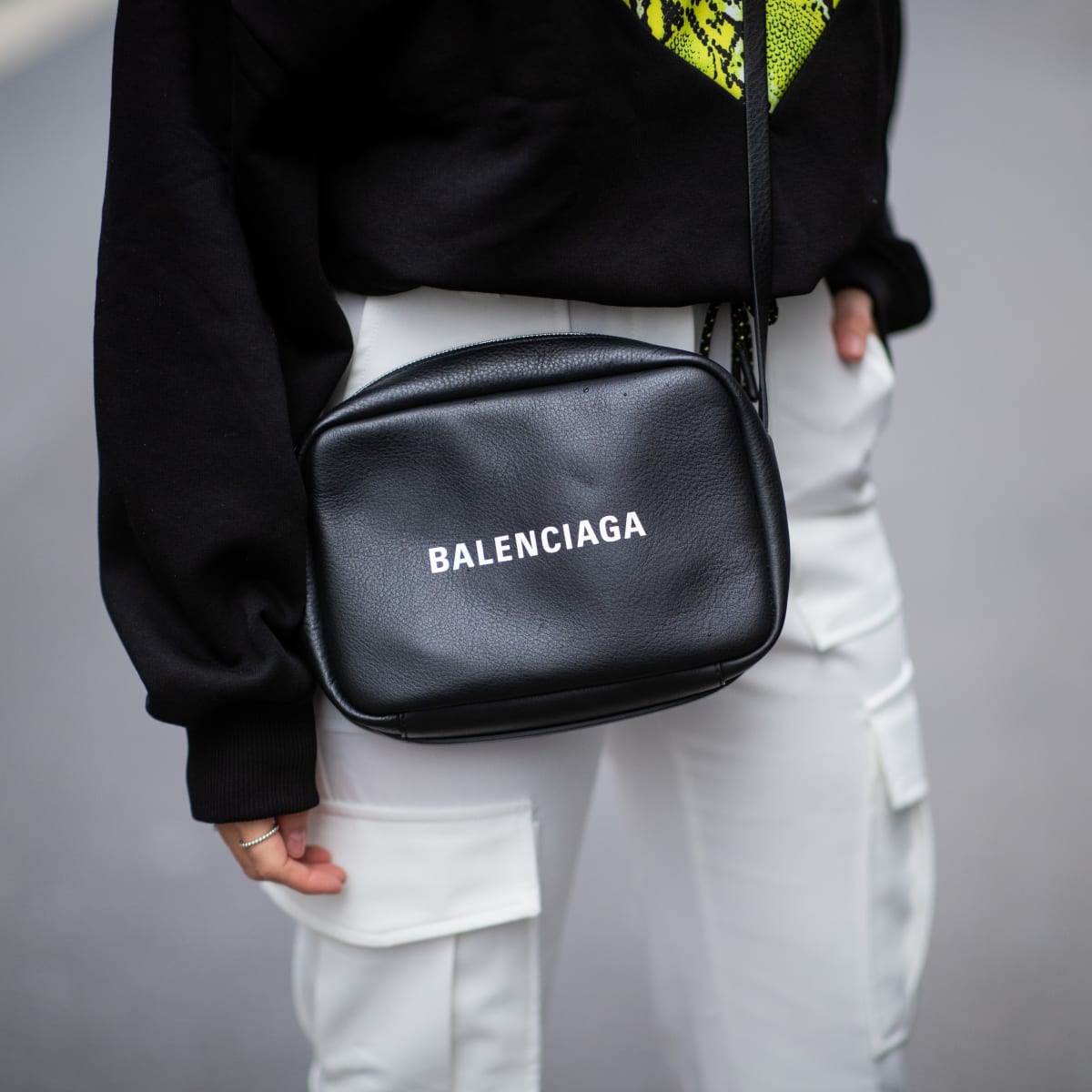 17 Luxury Handbags That Look Exactly the Same but Prove You Know How to Read Fashionista