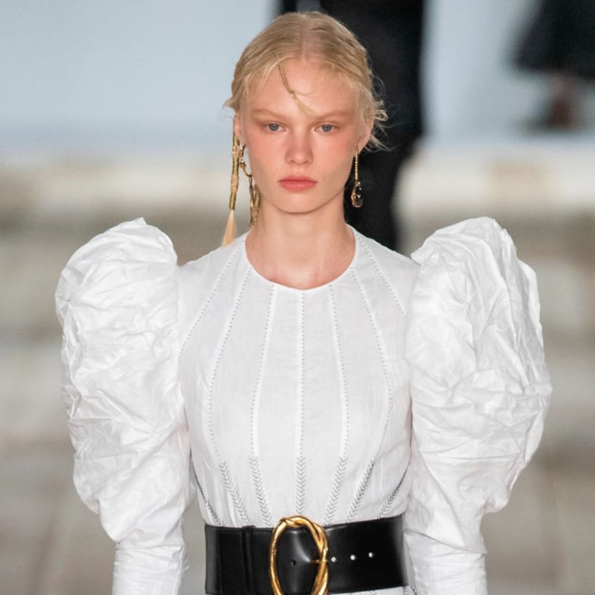 See Every Look From Alexander McQueen s Spring 2020 Collection