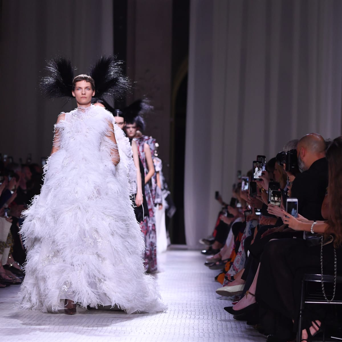 Watch the Givenchy Couture Runway Show Live Fashionista