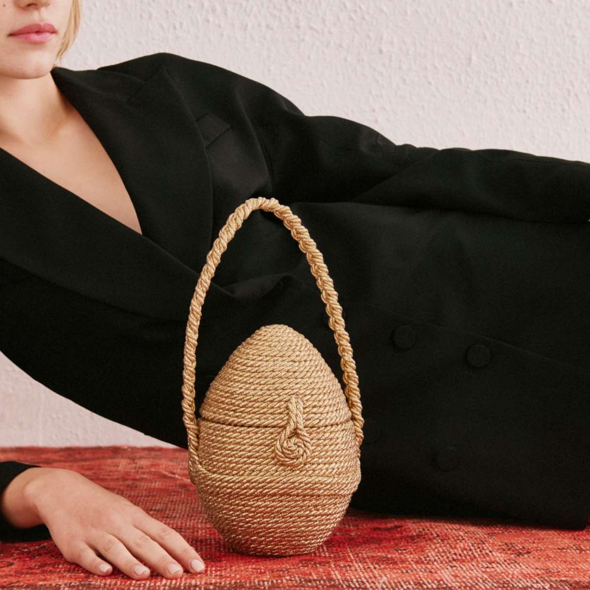 美品 ☆ MEHRY MU　メヘリームー　牛革&籐かごバッグ Mehry Mu Is the Latest Cult-Favorite Handbag Label to Watch