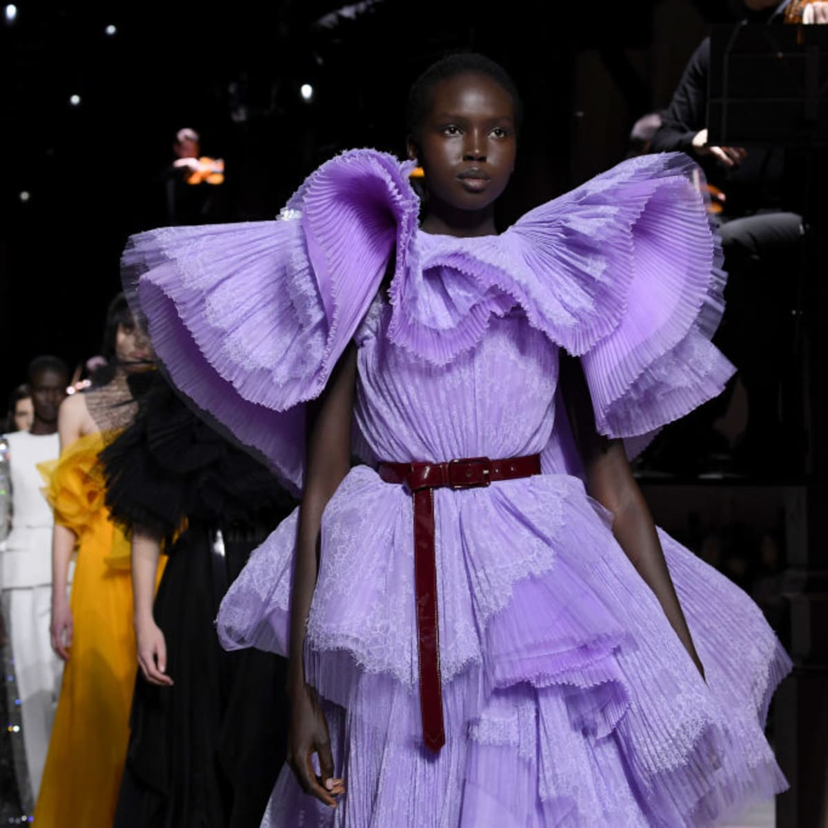 Givenchy shows online