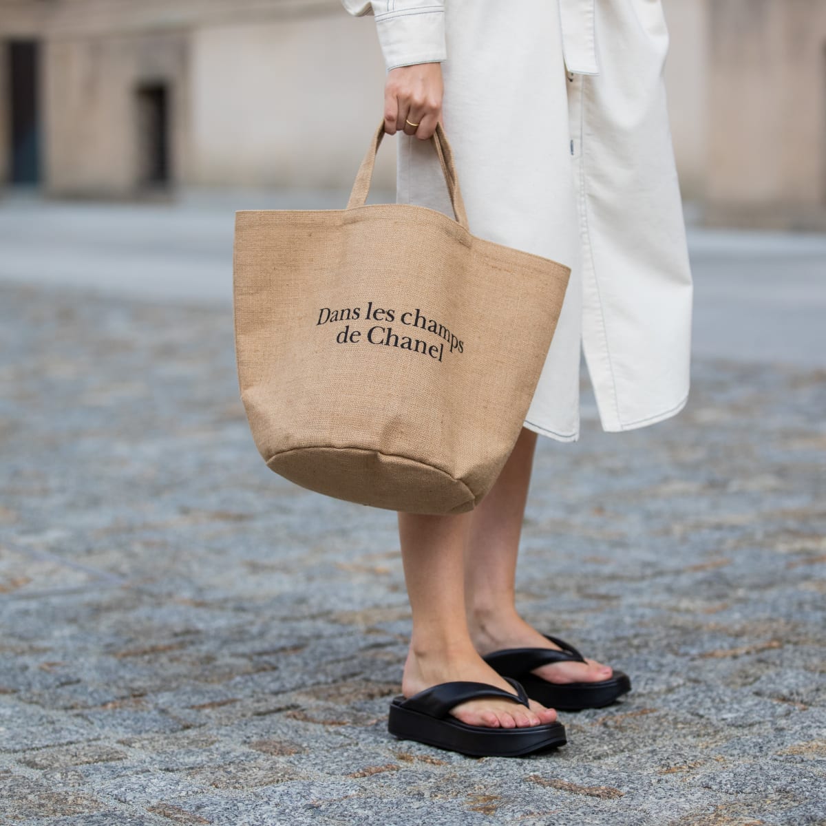 Puffy flip flops deals