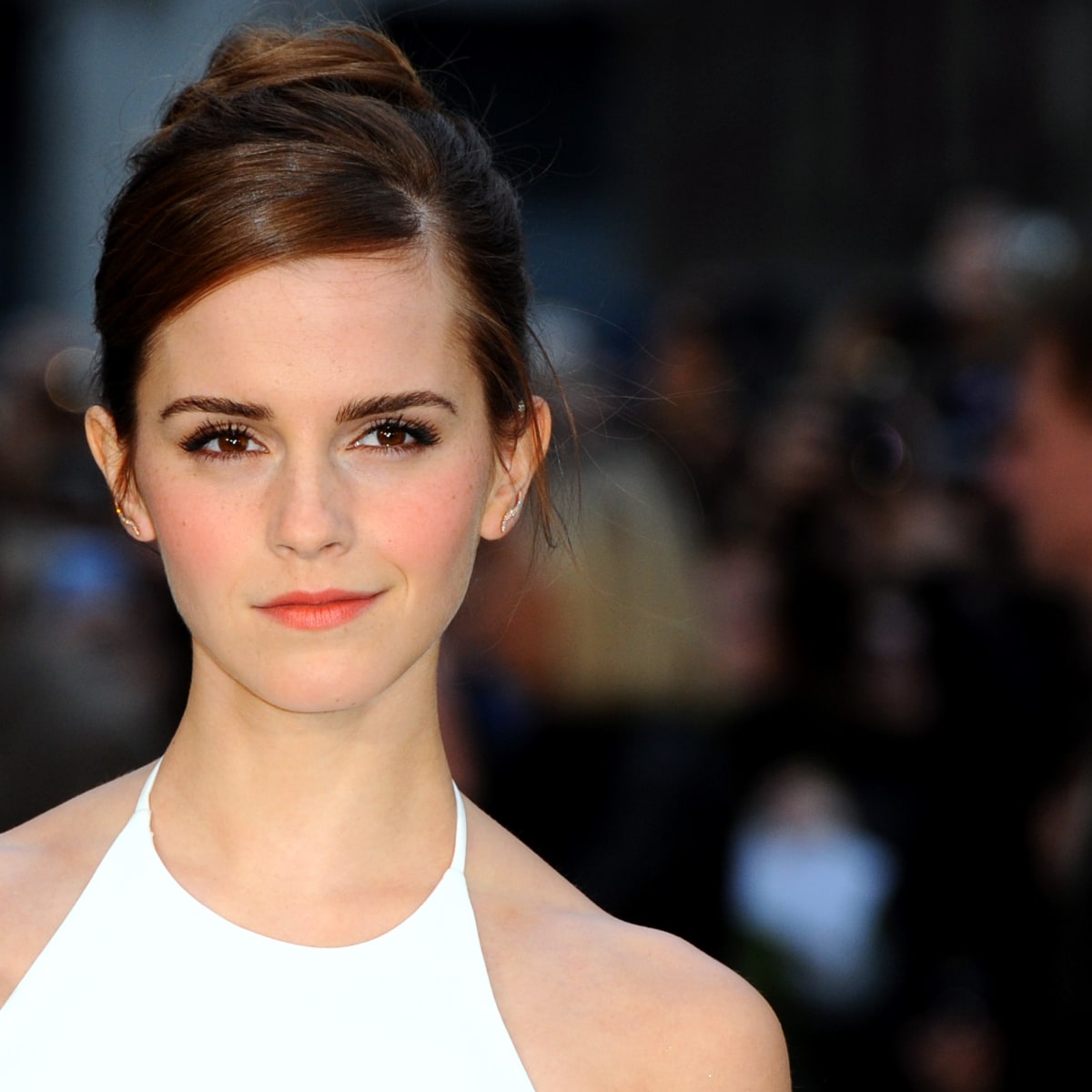 Emma watson white dress hotsell
