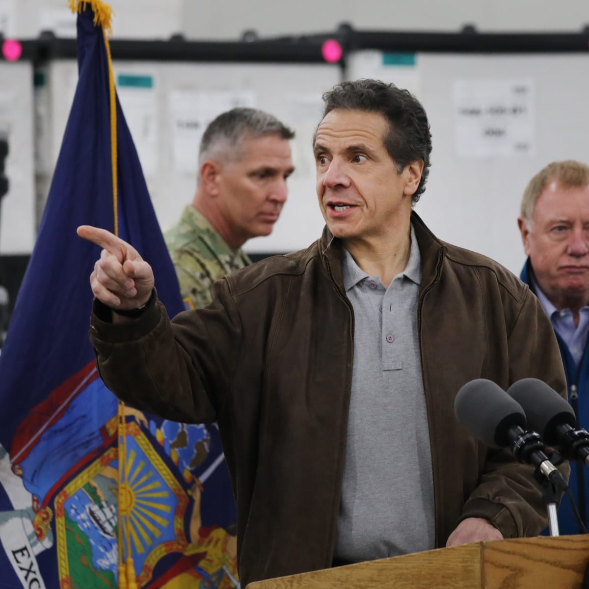 Cuomo 2020 outlet shirt