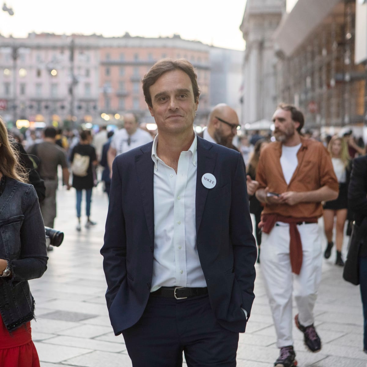 Vogue' Italia Publishes a Blank Cover for Its April 2020