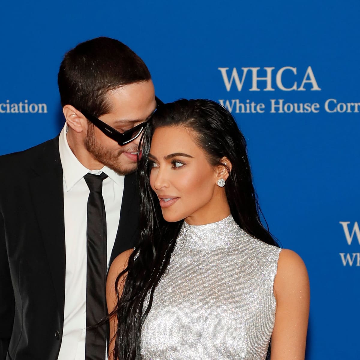 Kim kardashian 2025 prada sunglasses