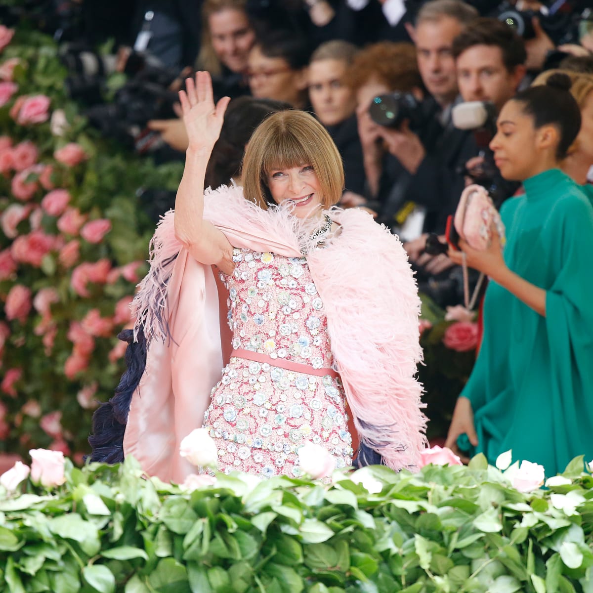 Anna wintour dress met gala 2019 hotsell